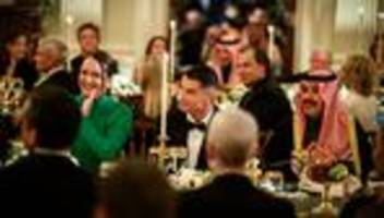 empfang in washington, d. c.: treffen sich ein weltfußballer, ein kronprinz und ein möchtegernkönig